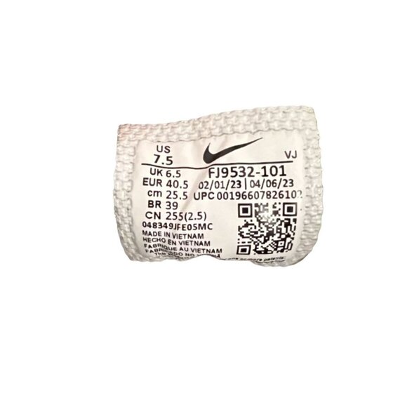 NIKE Black & White Tech Hera Sneakers - 40.5/ 7.5 US NWT - Picture 6 of 8